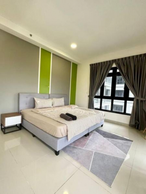 1320 Meridin Cozy Legoland Netflix By STAY